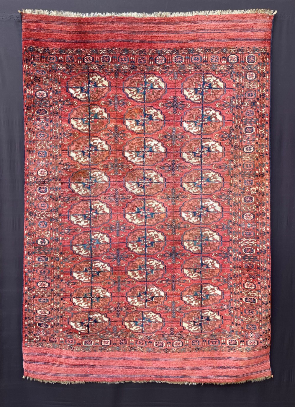 Antique Turkmen Rug, Teke Tribes, Merv Oasis, Turkmenistan, Central Asia.