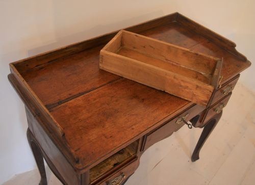 FRENCH WRITING TABLE - ADDITIONAL PHOTO 2