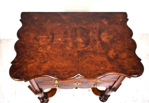 DUTCH SIDE TABLE IN AMBOYNA - ADDITIONAL PHOTO 6