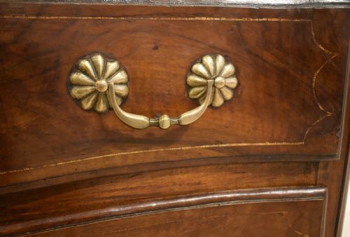 FRENCH PROVINCIAL WALNUT COMMODE - ADDITIONAL PHOTO 6