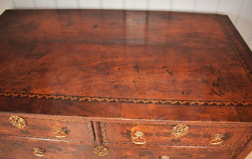 17TH CENTURY WALNUT AND MARQUETRY WILLIAM AND MARY CHEST OF DRAWERS - ADDITIONAL PHOTO 5