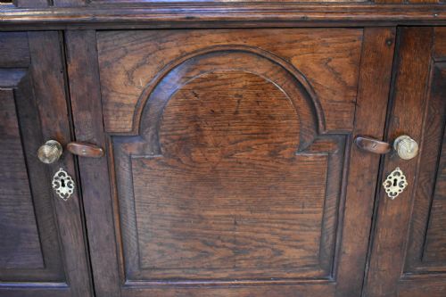 DRESSER BASE OAK - ADDITIONAL PHOTO 3