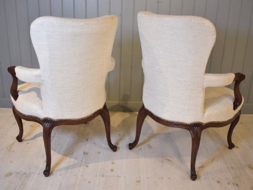 PAIR OF FRENCH HEPPLEWHITE CHAIRS - ADDITIONAL PHOTO 4