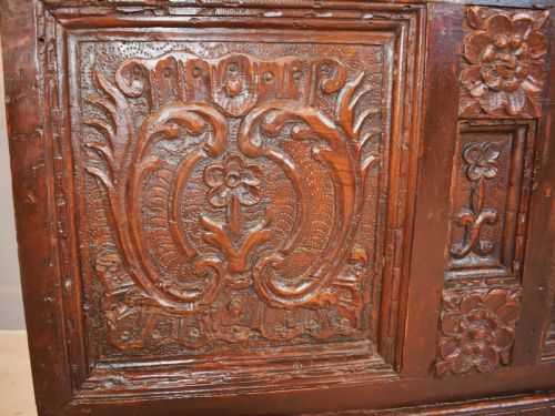 WALNUT CASSONE - ADDITIONAL PHOTO 8