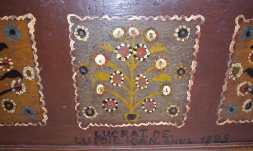 PAINTED PINE BOX 1885 - ADDITIONAL PHOTO 2