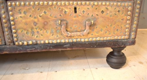 ZANZIBAR CHEST - ADDITIONAL PHOTO 7