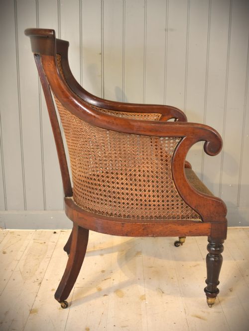 BERGERE CHAIR - ADDITIONAL PHOTO 2