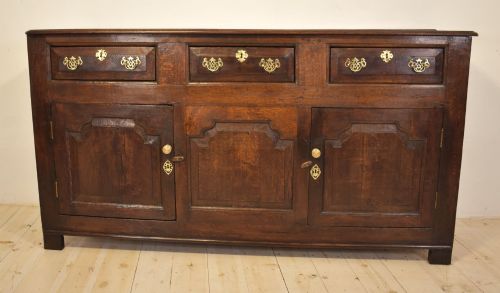 Dresserbase in Oak 18th Century