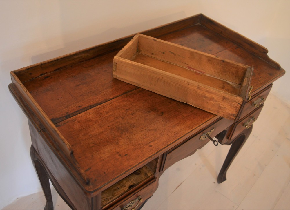 French writing table View III