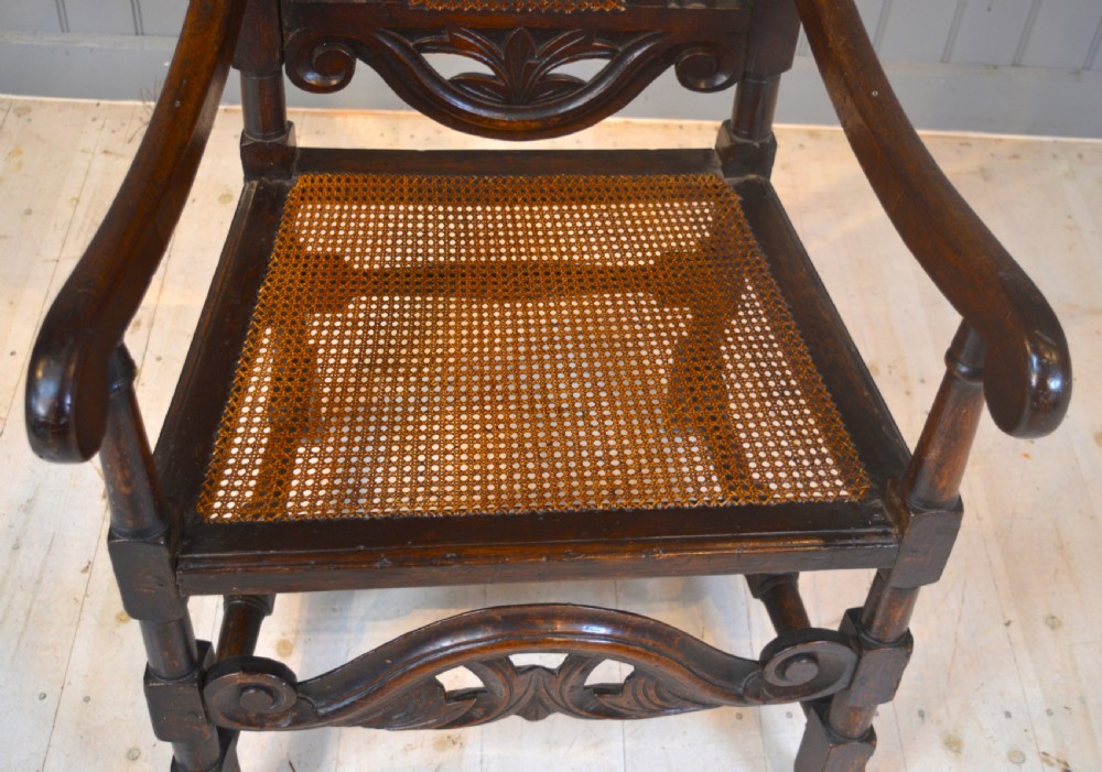 17th century cane chair View VII