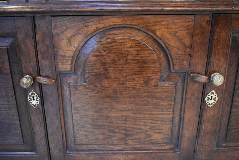 Dresser base oak  View IV