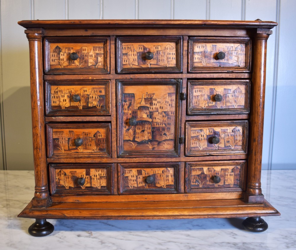 Augsberg table cabinet