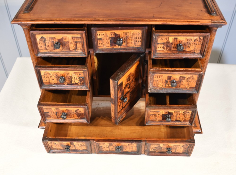 Augsberg table cabinet View V