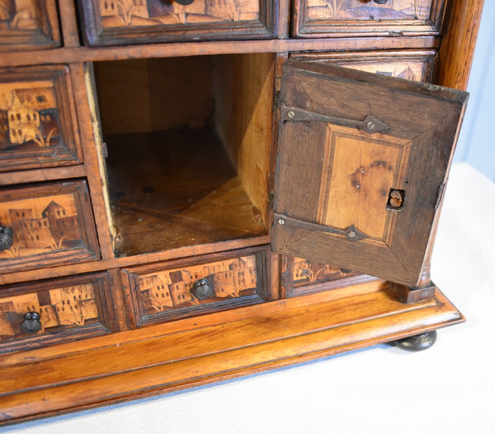 Augsberg table cabinet View VI