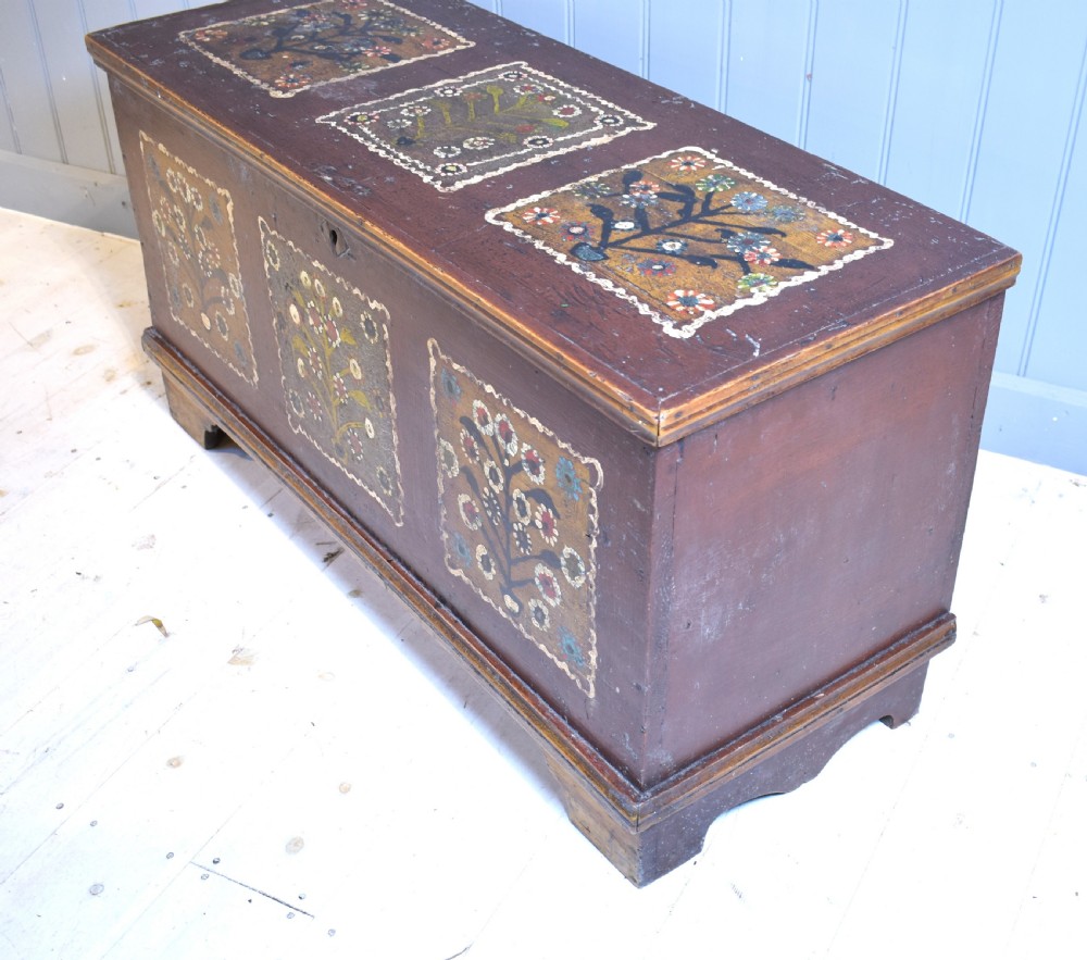 Painted pine box 1885 View VI