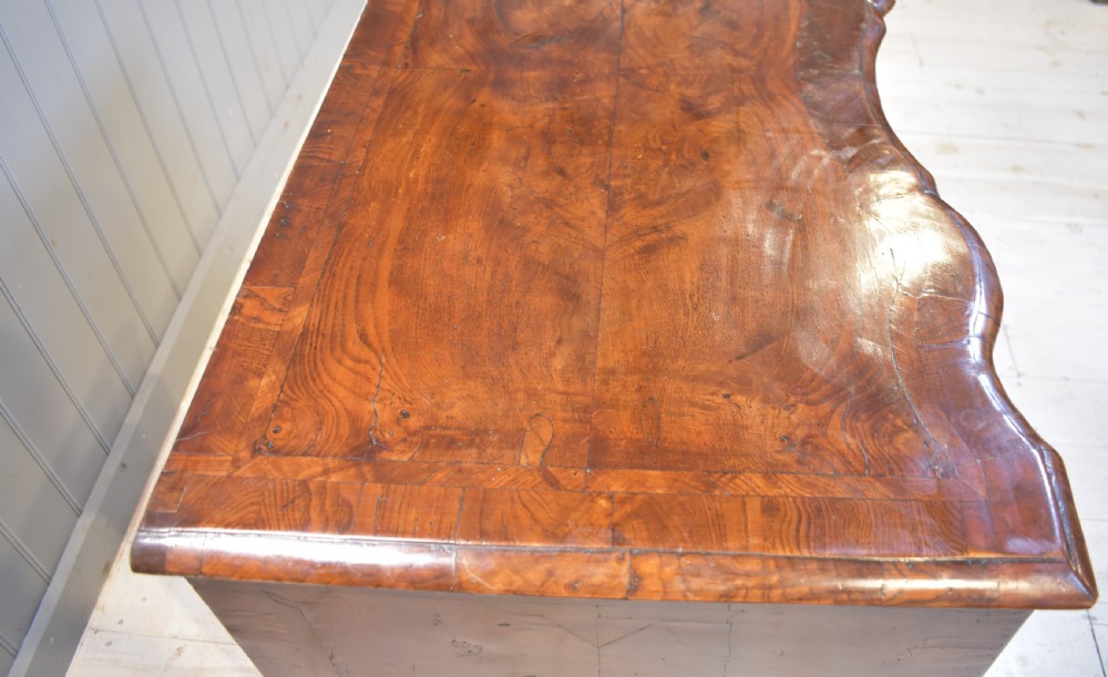 Elm chest of drawers commode View V