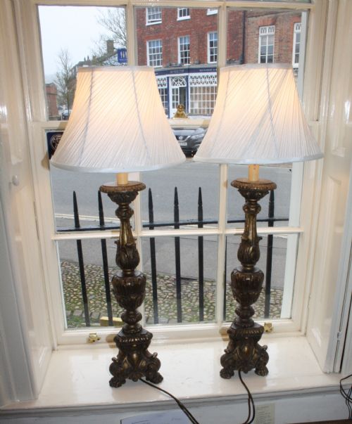 Late 19th Century Pair of Lamps