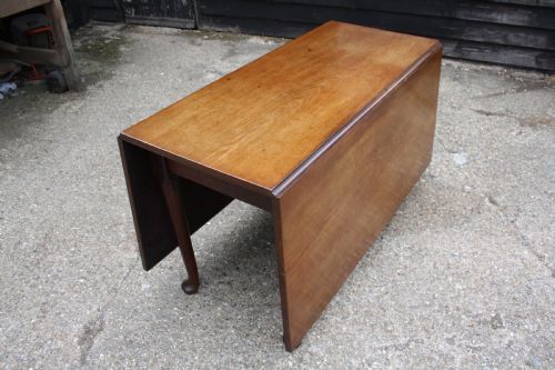 George II Mahogany Dropleaf Table