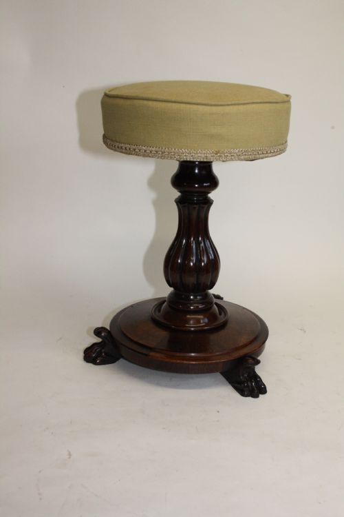 William IV Adjustable Music-piano Stall