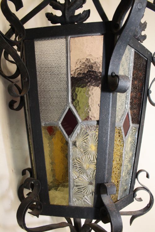 EARLY 20TH CENTURY STAINED GLASS PORCH LIGHT - ADDITIONAL PHOTO 2