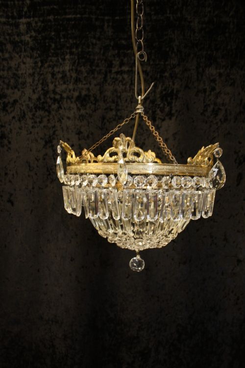Early 20th Century Cut Glass Chandelier