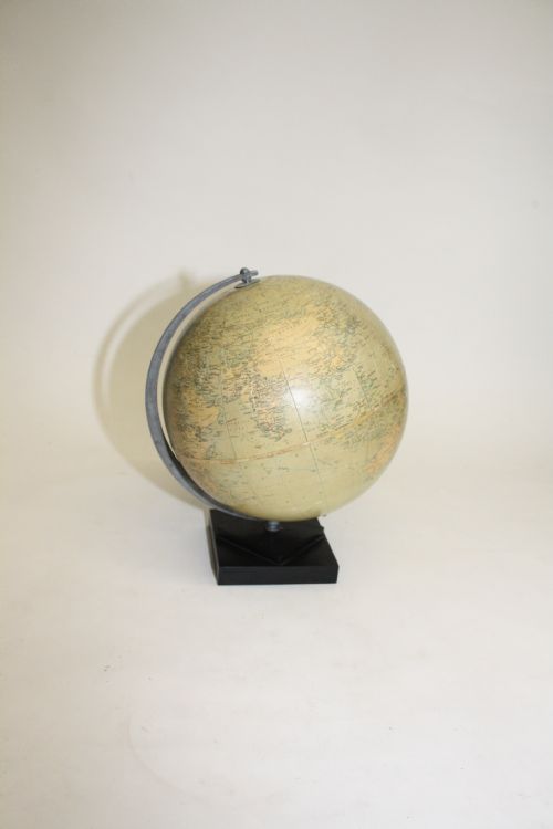 1930s Globe Made by Philips 10"