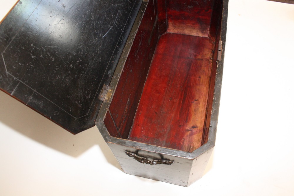 Rosewood box, late 19th century View X