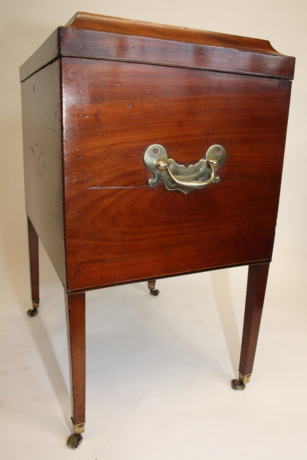 George III mahogany wine cooler View IV