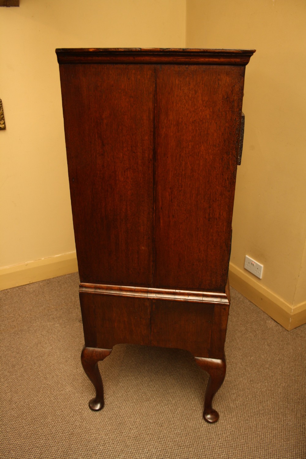 18th Century Walnut Chest on Stand View IV