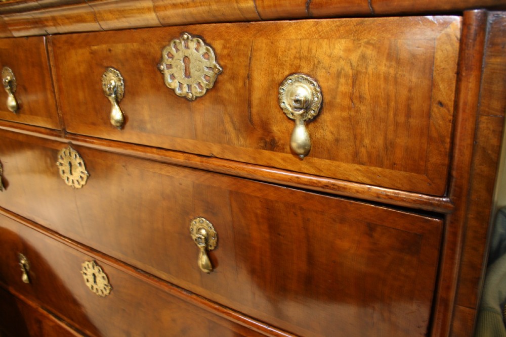 18th Century Walnut Chest on Stand View VI