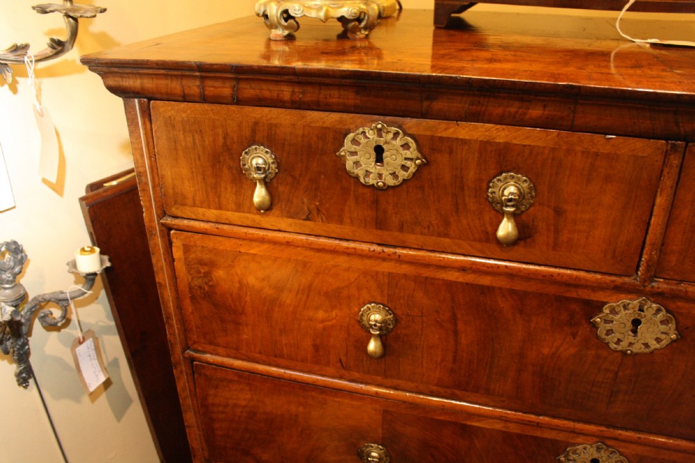 18th Century Walnut Chest on Stand View XI