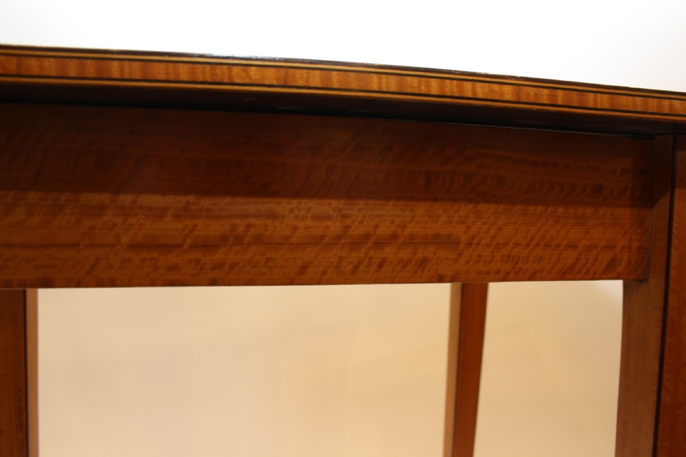 Regency Satinwood Occasional table View V