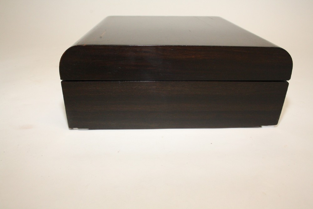 Coromandel Jewellery Box View V