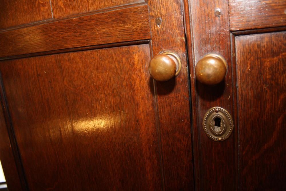 Late 18th century oak floor standing corner cupboard View V
