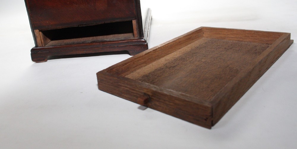 Early Georgian mahogany tea caddy View VIII