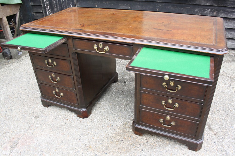 Late 19th-century 5' partners desk  View VIII