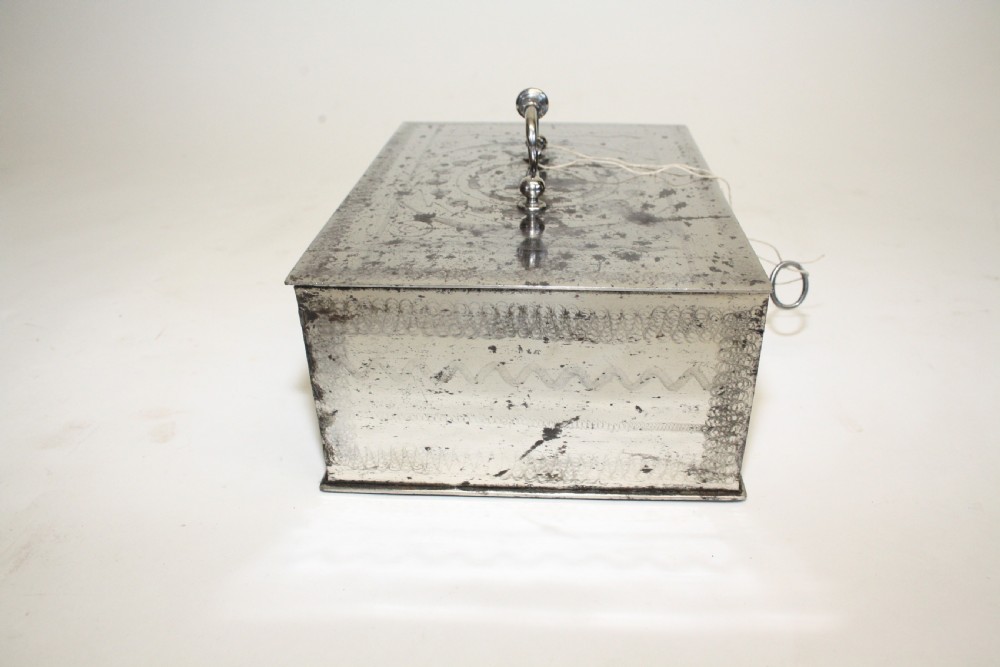Early 20th century chromes trong box View II