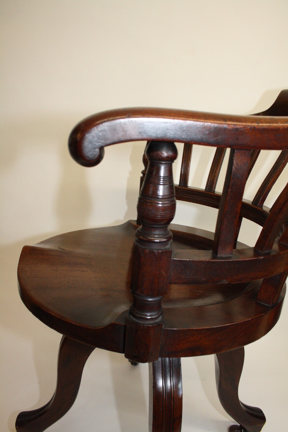 Late 19th century Desk chair View VII