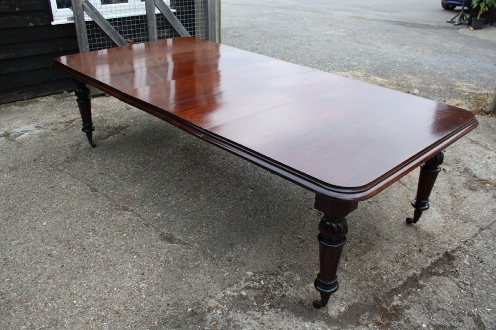 9 foot long William IV extending dining table