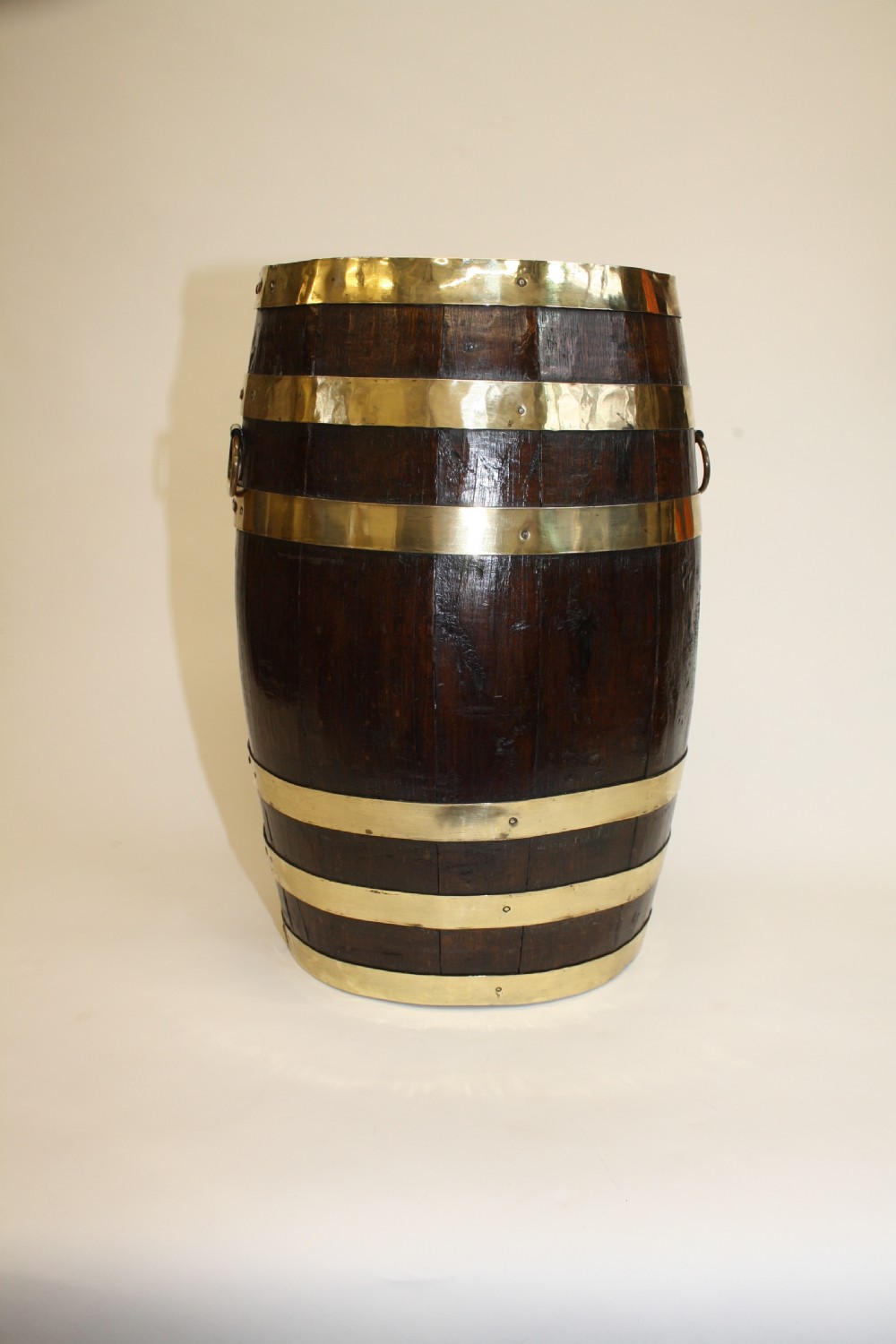 Early 20th century barrel stick stand