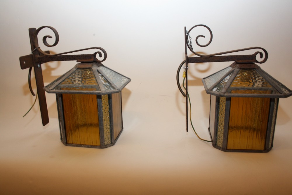 Pair of early 20th-century leaded porch lights View III
