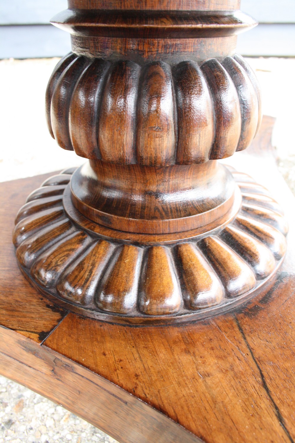 William IV eight seater Hexagonal shaped breakfast table in Rosewood View IV