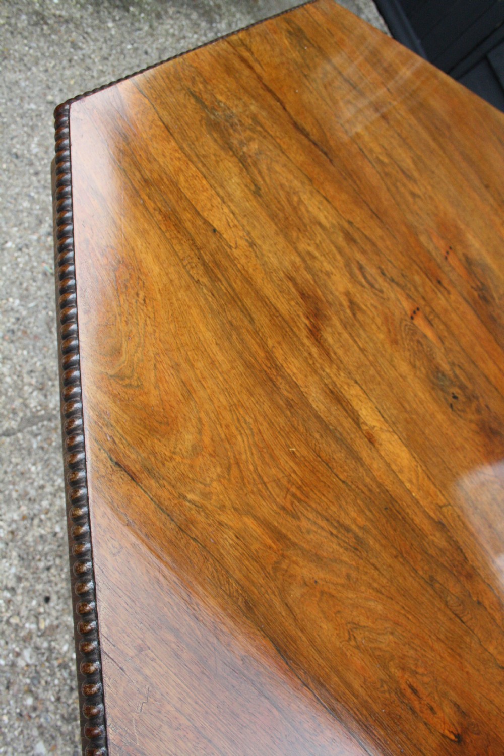 William IV eight seater Hexagonal shaped breakfast table in Rosewood View VI