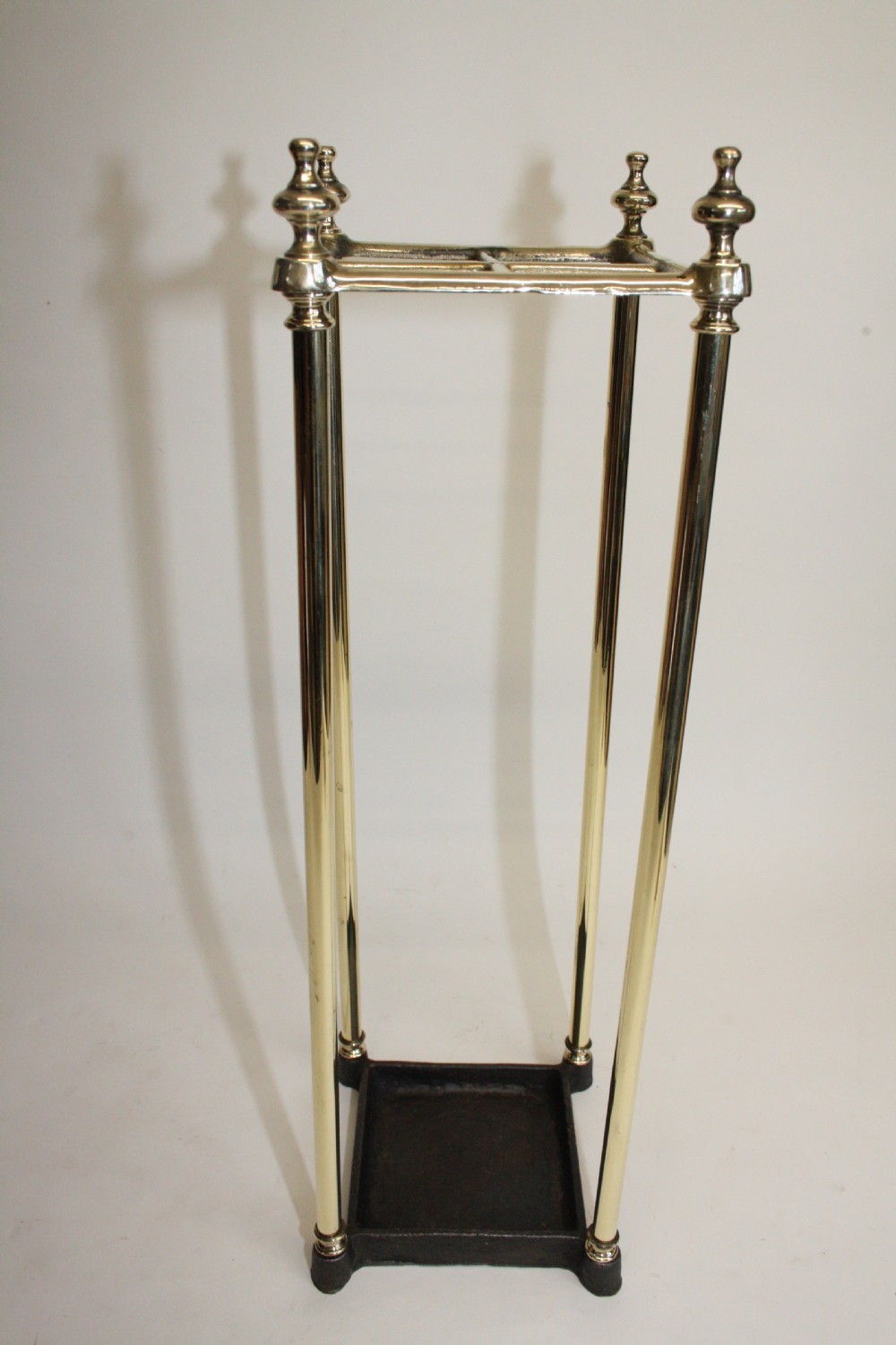 Early 20th century stick stand
