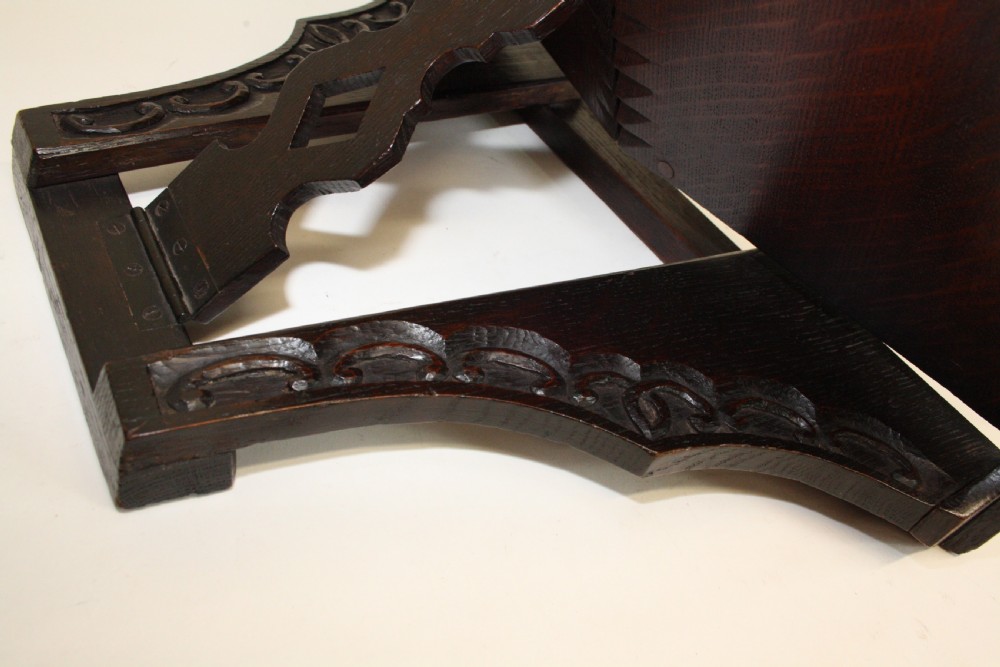 Late 19th century oak adjustable book stand View V