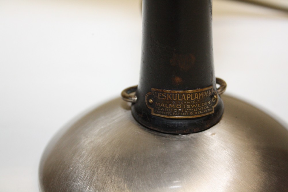 Early 20th century table lamp View IV