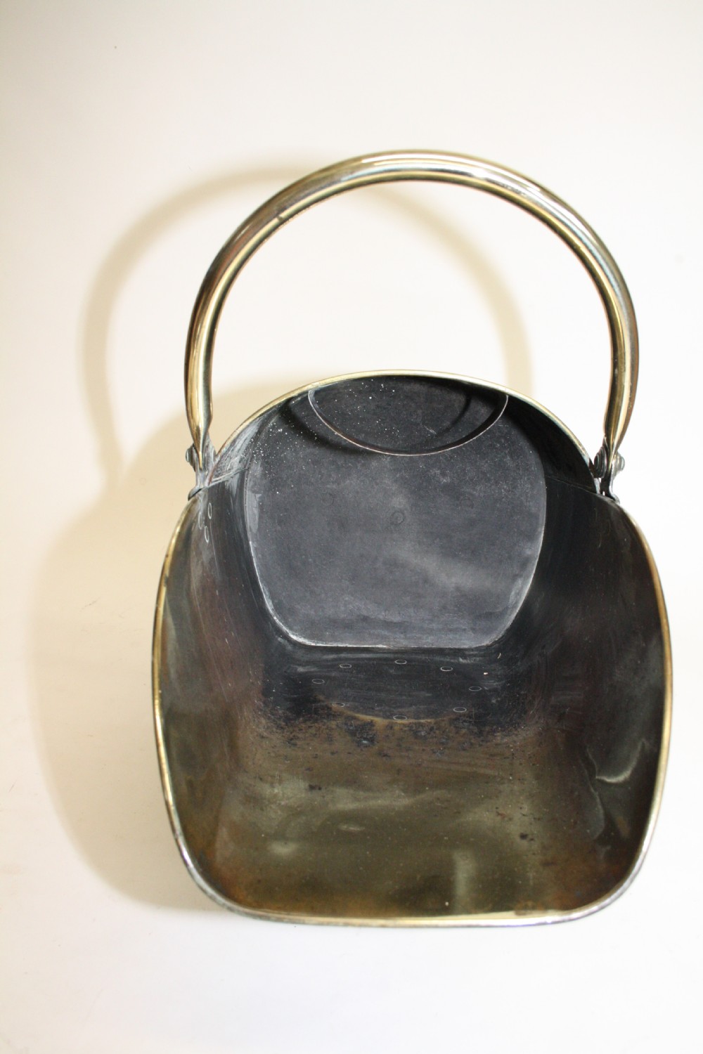 Victorian coal scuttle in brass. View VIII