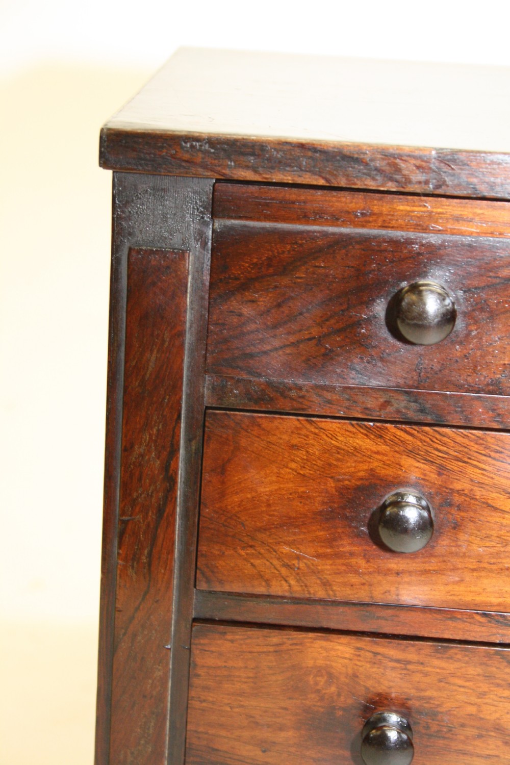 Desktop Rosewood Wellington chest C1830 View VIII