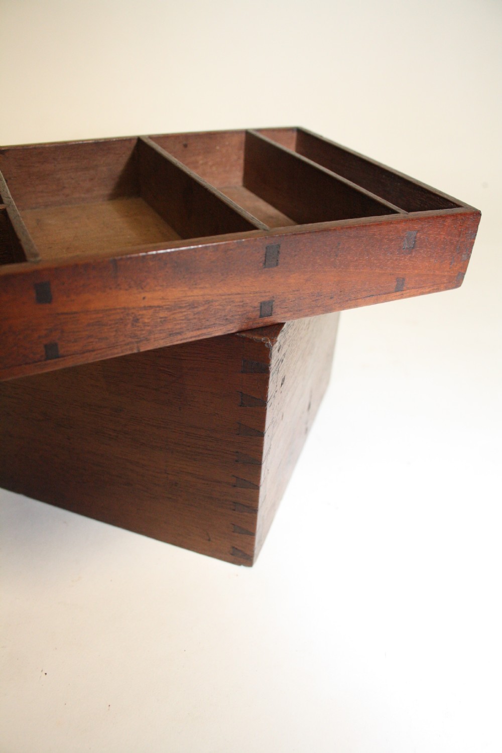 19th century box with sliding lid View VIII
