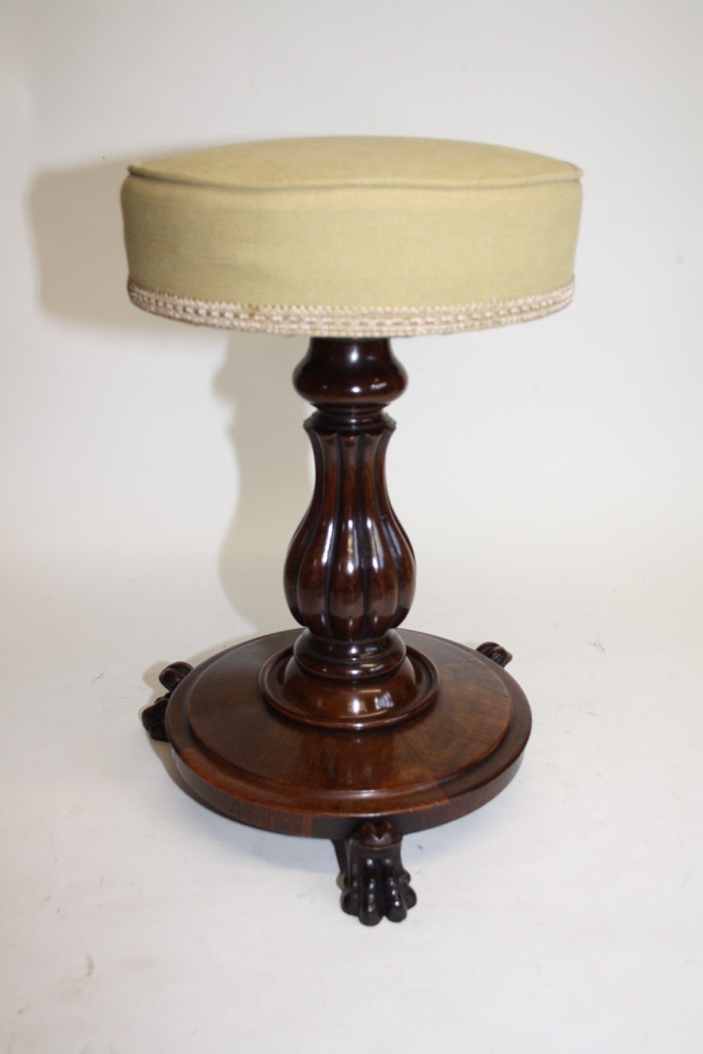 William IV adjustable music-Piano stall View IX